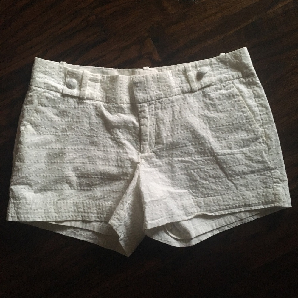 Cute Banana Republic White Eyelet Shorts
